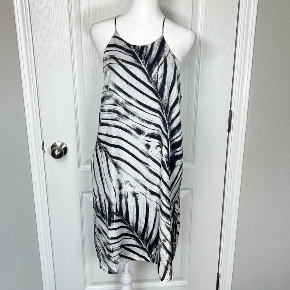 NWT Revolve Krisa Mini Slip Dress Black White Keyhole Size Large